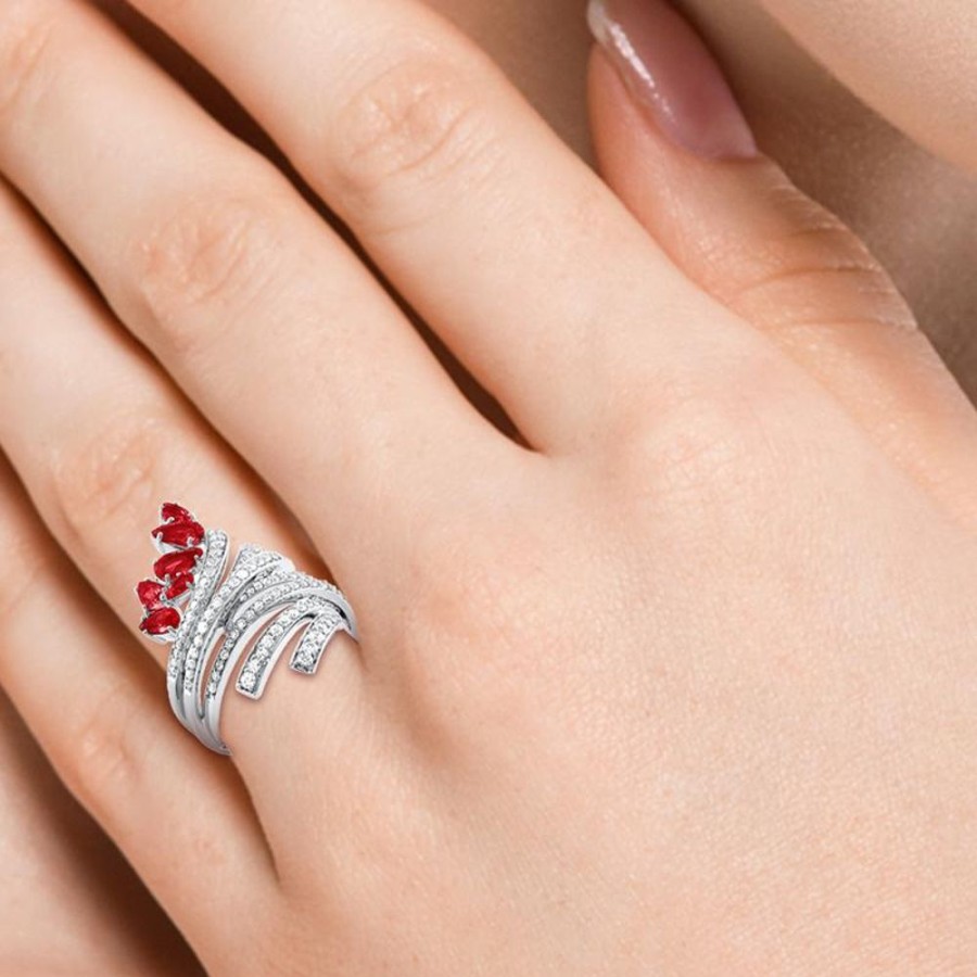 Ring Hueb | 18 Karat Mirage White Gold Ring With Vs-Gh Diamonds And Red Ruby