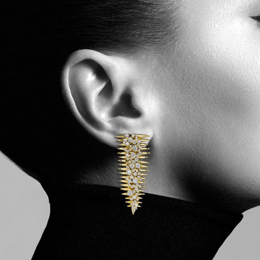 Earring Hueb | 18 Karat Tribal Yellow Gold Earring With Vs-Gh Diamonds