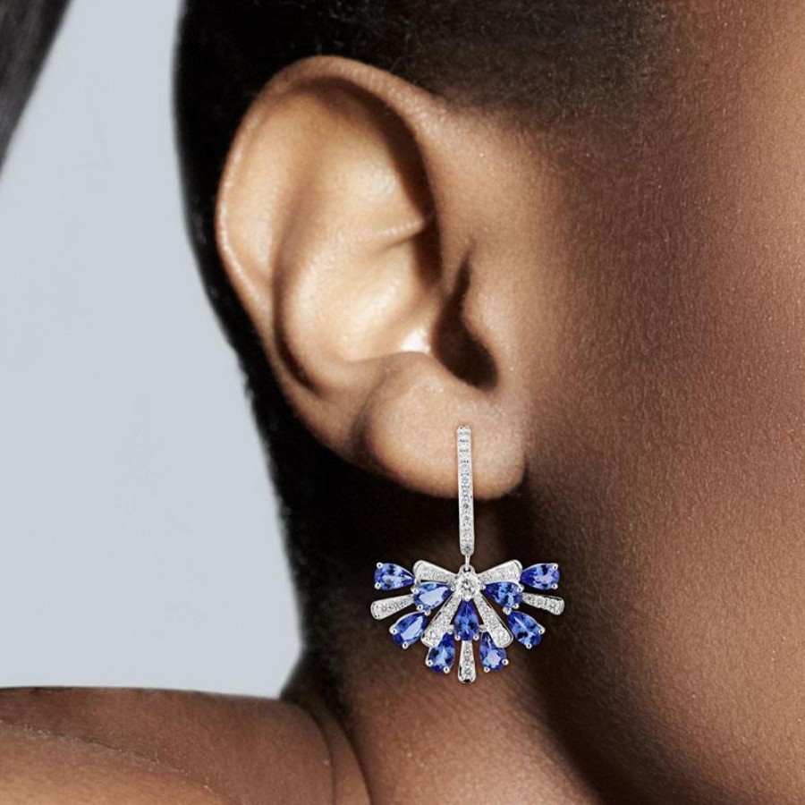 Earring Hueb | 18 Karat Botanica White Gold Earring With Vs-Gh Diamonds And Blue Tanz